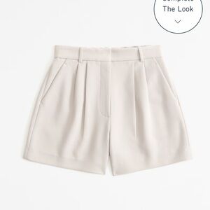 Abercrombie a&f sloane tailored pants size XS NWT in light taupe